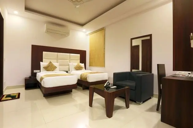 Deluxe Oda, 1 En Büyük (King) Boy Yatak