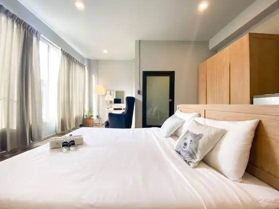 Minimal Suite Mountain View