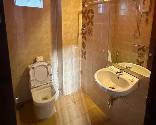 Basic Tek Büyük Yataklı Oda