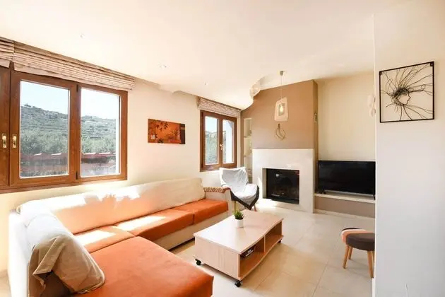 Traditional Sıra Ev