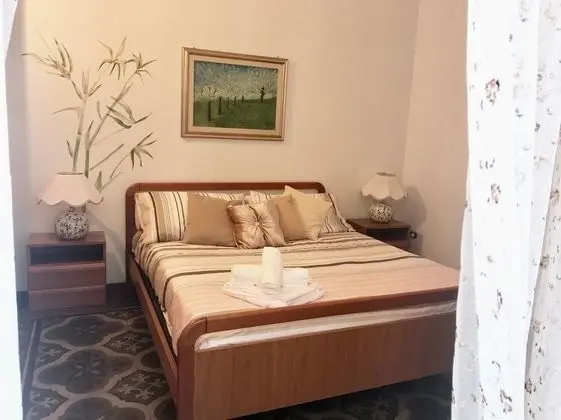 Tek Büyük Yataklı Oda