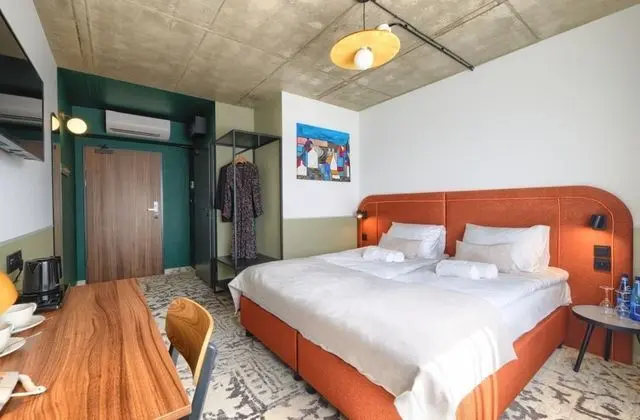 Standard Tek Büyük veya İki Ayrı Yataklı Oda