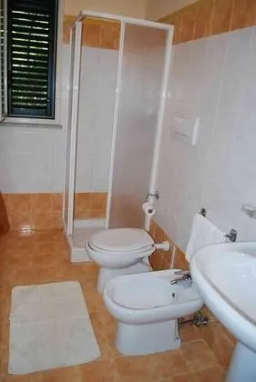 Tek Büyük Yataklı Oda, Veranda