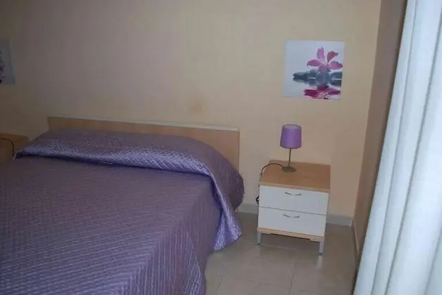 Üç Kişilik Oda, Bahçe Manzaralı