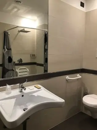 Business Oda, 1 Çift Kişilik Yatak, Engellilere Uygun, Balkon