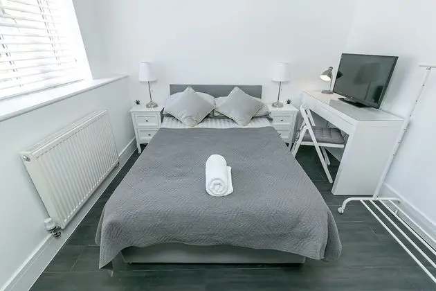 Standard Tek Büyük Yataklı Oda, Ortak Banyo, Bahçe Manzaralı