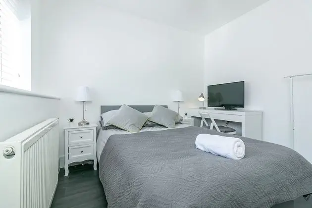 Standard Tek Büyük Yataklı Oda, Ortak Banyo, Bahçe Manzaralı