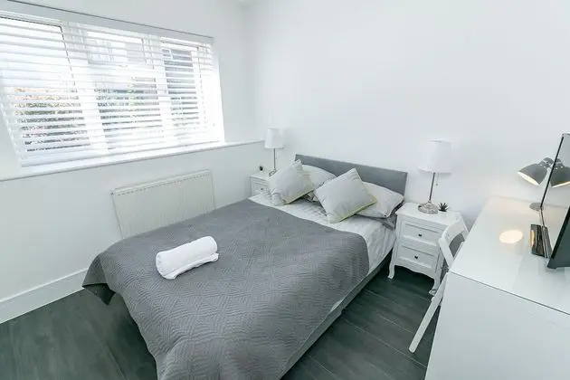 Standard Tek Büyük Yataklı Oda, Ortak Banyo, Bahçe Manzaralı