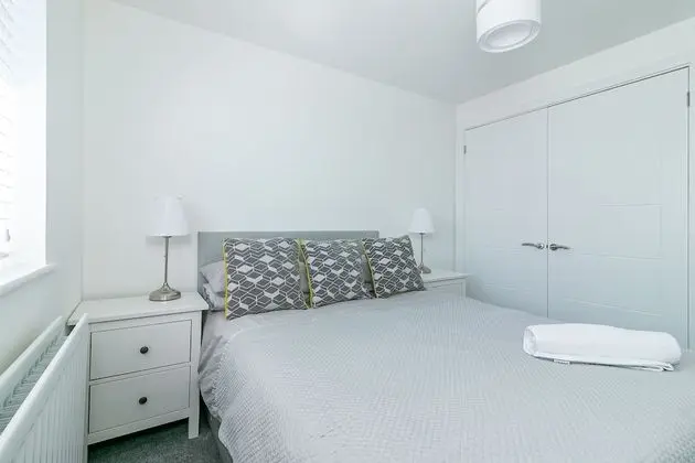Standard Tek Büyük Yataklı Oda, Ortak Banyo, Bahçe Manzaralı