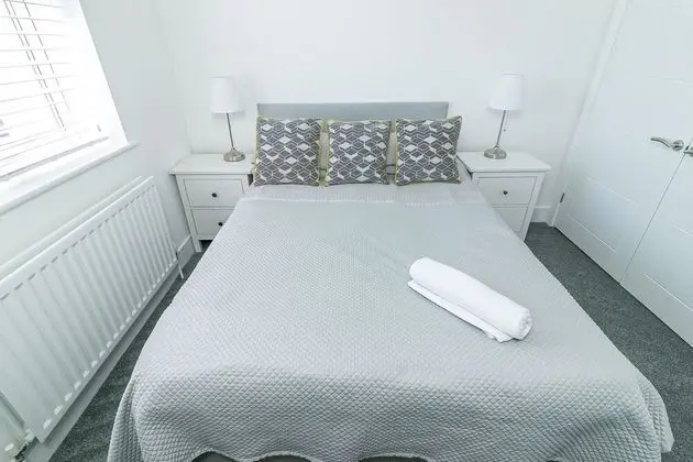 Standard Tek Büyük Yataklı Oda, Ortak Banyo, Bahçe Manzaralı