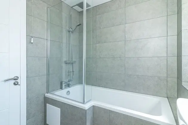 Standard Tek Büyük Yataklı Oda, Ortak Banyo, Bahçe Manzaralı
