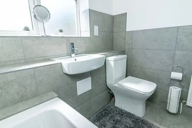 Superior Tek Büyük Yataklı Oda, Ortak Banyo