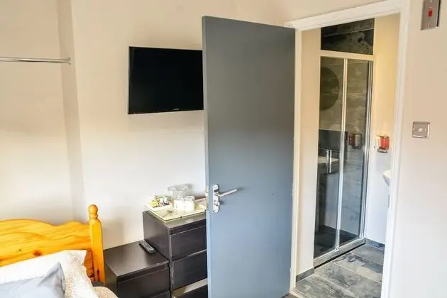 Superior Üç Kişilik Oda, Banyolu/Duşlu (Triple En Suite )