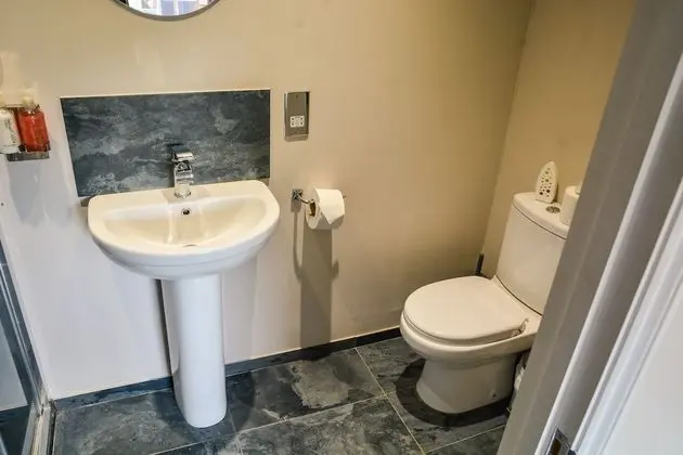 Superior Üç Kişilik Oda, Banyolu/Duşlu (Triple En Suite )