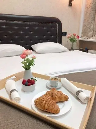 Süit, 1 Çift Kişilik Yatak, Sigara İçilmez