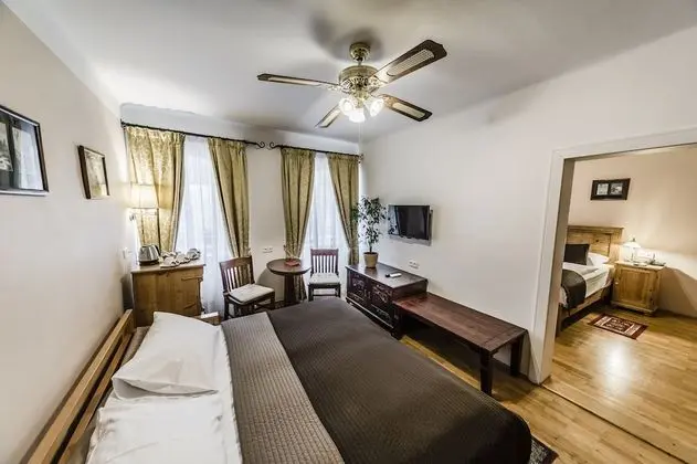 Standard Dört Kişilik Oda, Nehir Manzaralı