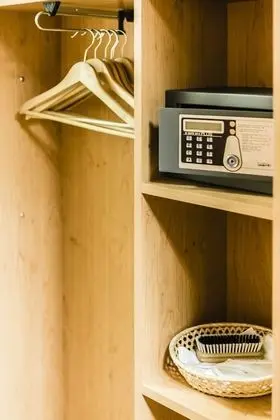 Standard Tek Büyük veya İki Ayrı Yataklı Oda