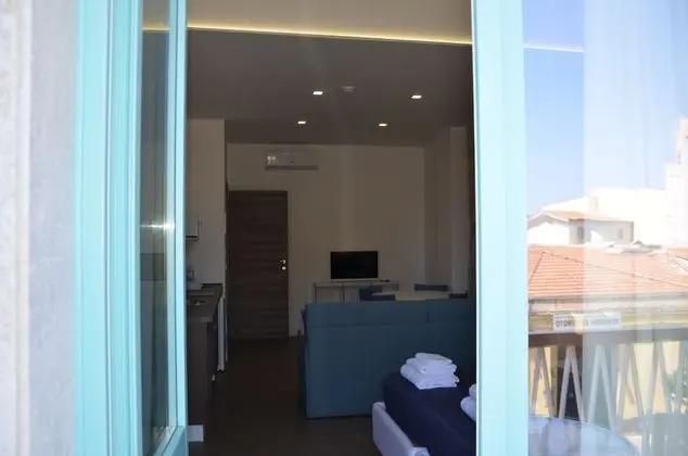 Superior Stüdyo, Balkon