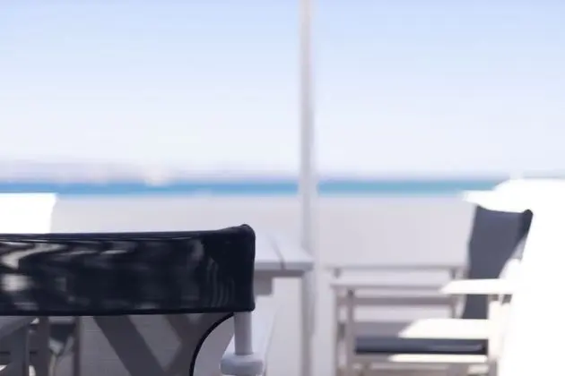 Premium Tek Büyük Yataklı Oda