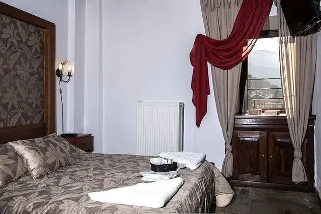 Standard Tek Büyük Yataklı Oda