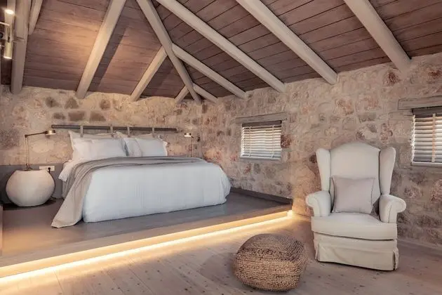 Grand Villa, 4 Yatak Odası, Havuz Manzaralı