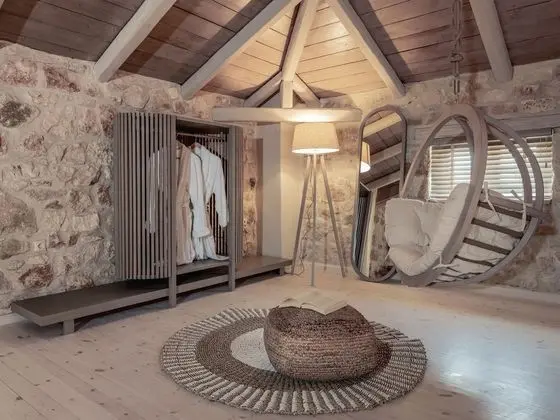 Grand Villa, 4 Yatak Odası, Havuz Manzaralı