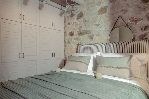 Grand Villa, 4 Yatak Odası, Havuz Manzaralı