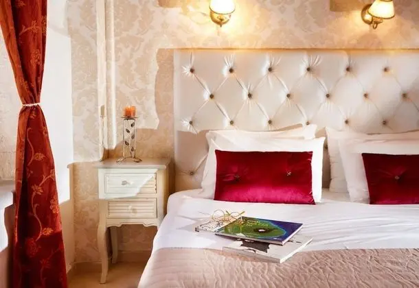 Romantic Tek Büyük Yataklı Oda, 1 Büyük (Queen) Boy Yatak