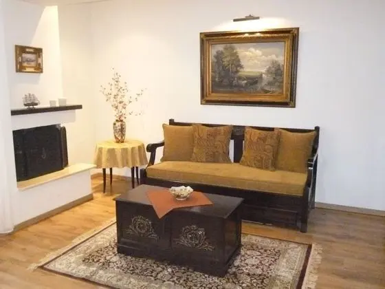 Apart Daire, Göl Manzaralı