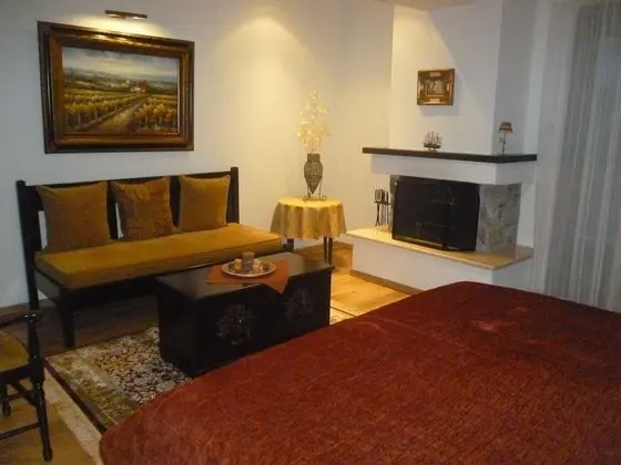 Apart Daire, Göl Manzaralı