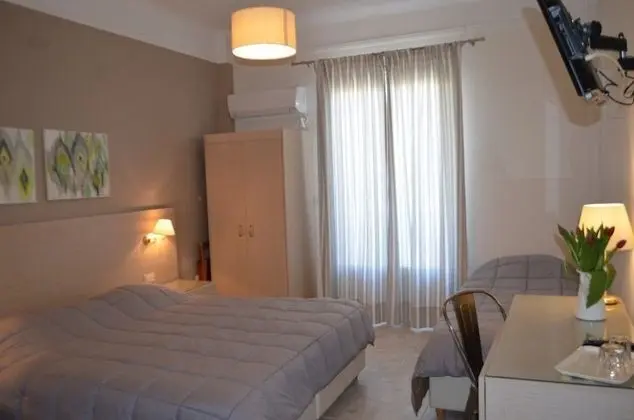 Standard Üç Kişilik Oda, Şehir Manzaralı