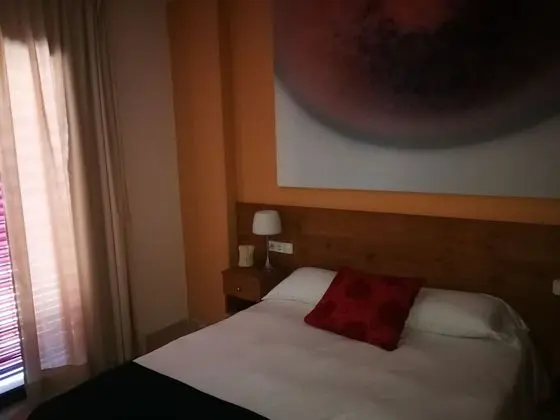 Tek Büyük veya İki Ayrı Yataklı Oda