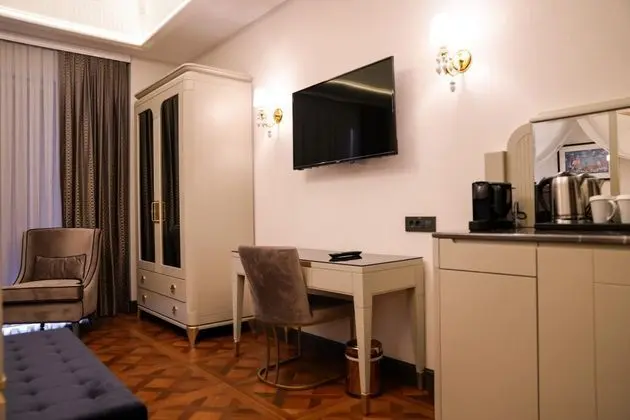 Standart Oda, Şehir Manzaralı