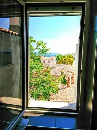 Deluxe Üç Kişilik Oda, Banyolu/Duşlu (External)