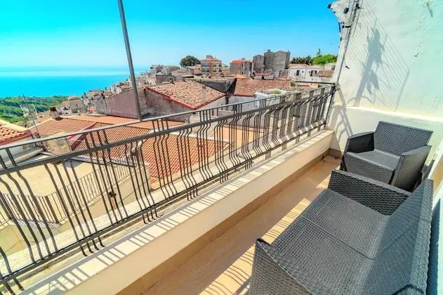 Üç Kişilik Oda, Özel Banyo (External)