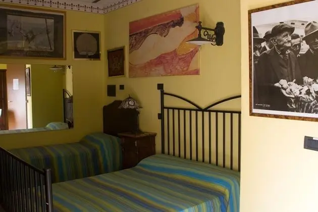Üç Kişilik Oda, Balkon