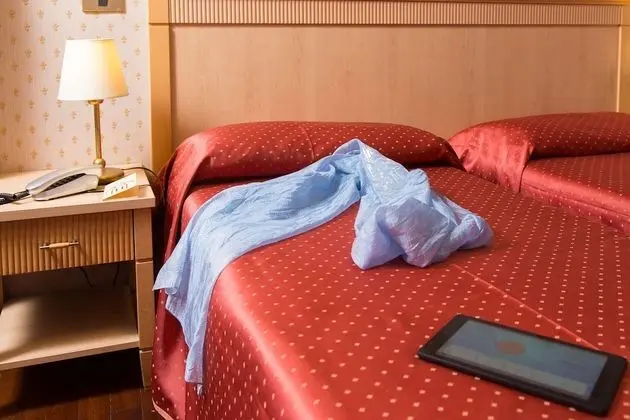 Tek Büyük veya İki Ayrı Yataklı Oda