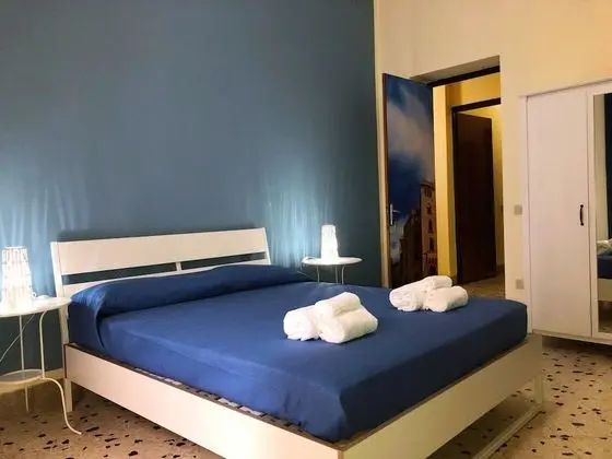 Tek Büyük Yataklı Oda, Balkon (private external bathroom)