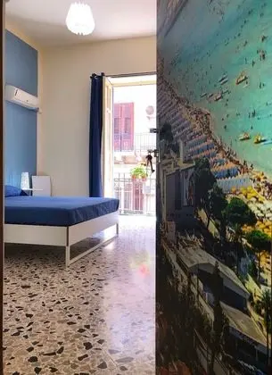 Üç Kişilik Oda (private external bathroom)