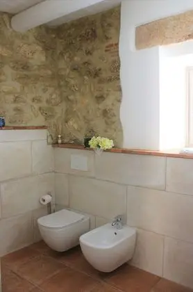 Comfort Tek Büyük veya İki Ayrı Yataklı Oda