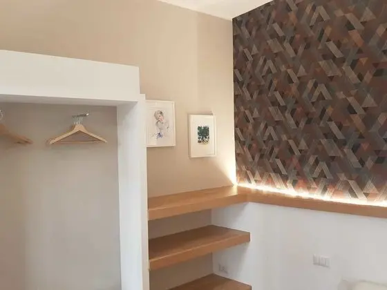 Tek Büyük Yataklı Oda, Balkon