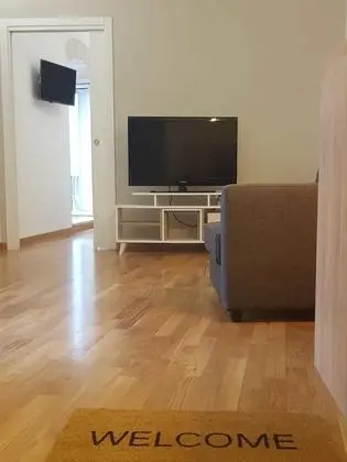 Tek Büyük Yataklı Oda, Balkon