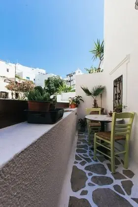 Superior Apart Daire, Bahçe Manzaralı