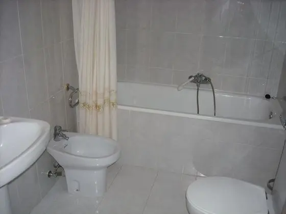 Tek Büyük veya İki Ayrı Yataklı Oda