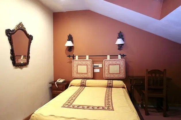 Double Room, 1 Double Bed