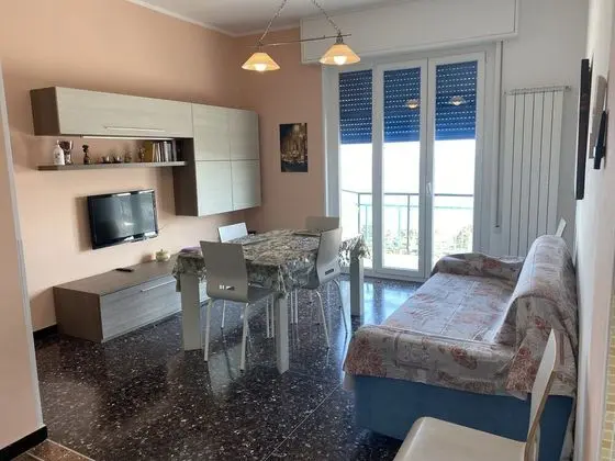 Apart Daire, 2 Yatak Odası, Balkon