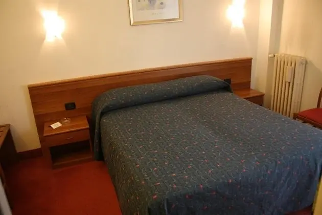 Economy Tek Büyük Yataklı Oda, 1 Büyük (Queen) Boy Yatak