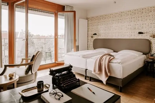 Balcony Suite