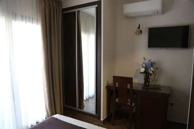 Tek Kişilik Oda, Teras