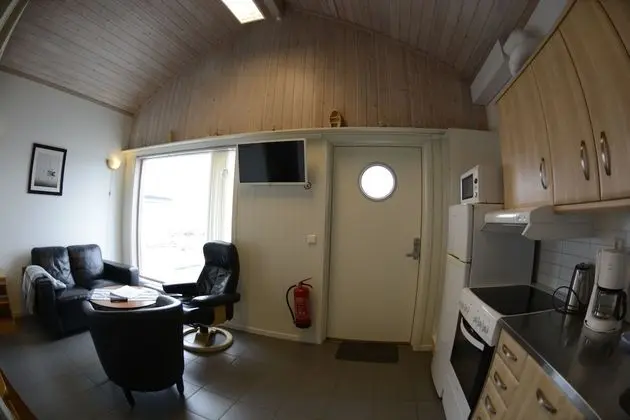 Captains Cabin